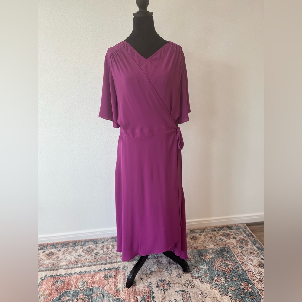 NWT-White House Black Market-Flutter sleeve wrap midi dress-color violet